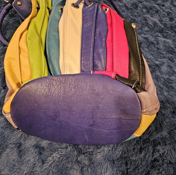 Handbag - Picture 2 of 6